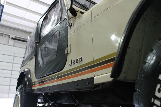 1984 Jeep CJ7 GT WITH Leather And Sunroof