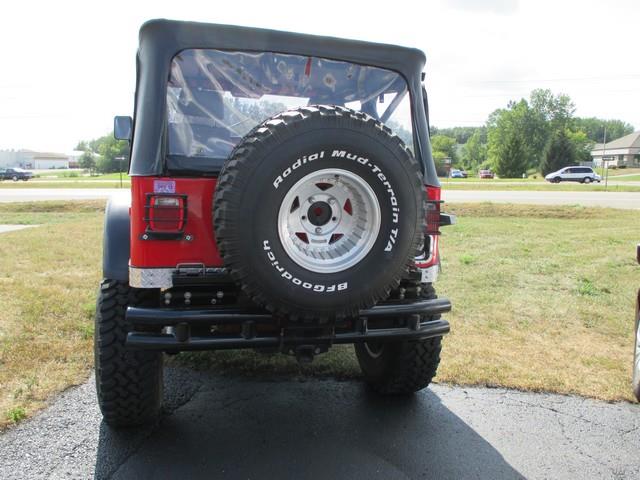1977 Jeep CJ7 LIFTED 4X4 Unknown
