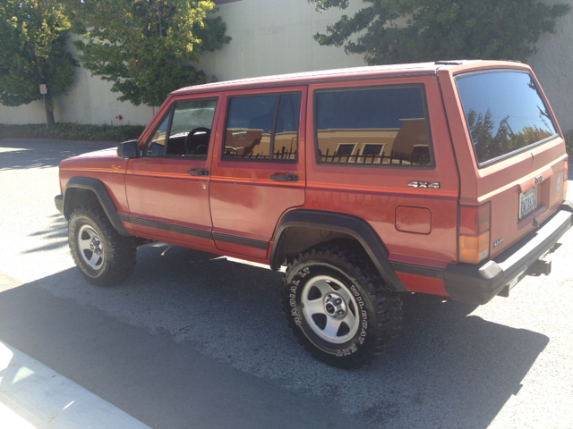 1991 Jeep Cherokee Base GLS LX