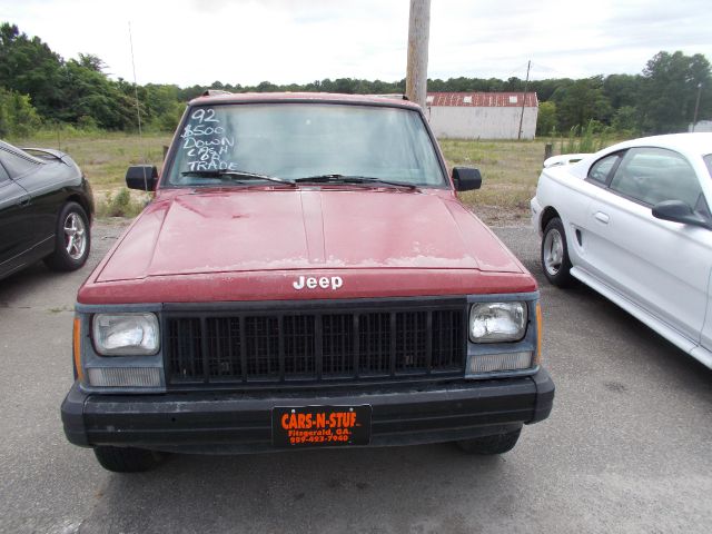 1992 Jeep Cherokee SE AWD V6