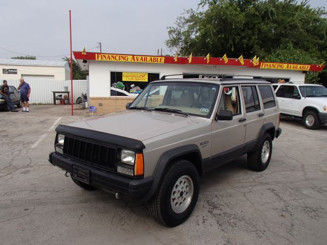 1995 Jeep Cherokee Base GLS LX