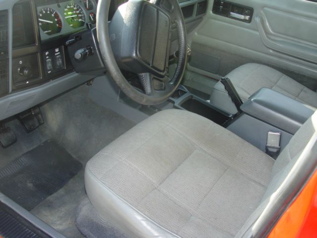 1995 Jeep Cherokee Base GLS LX