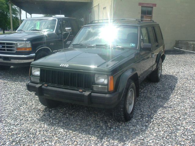 1996 Jeep Cherokee Base GLS LX