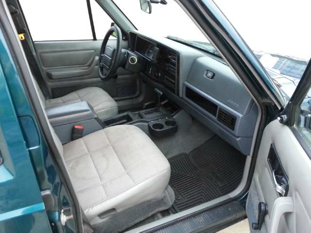 1996 Jeep Cherokee Base GLS LX