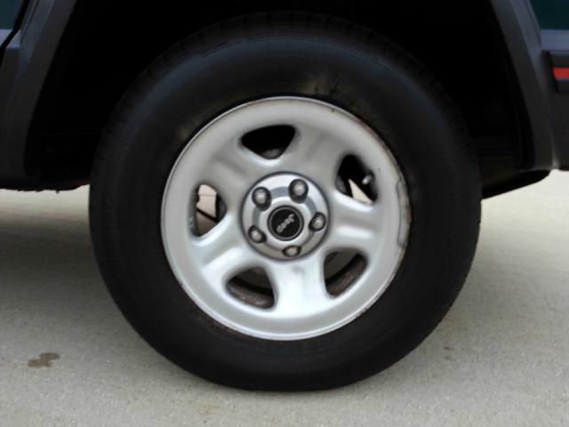 1996 Jeep Cherokee Base GLS LX