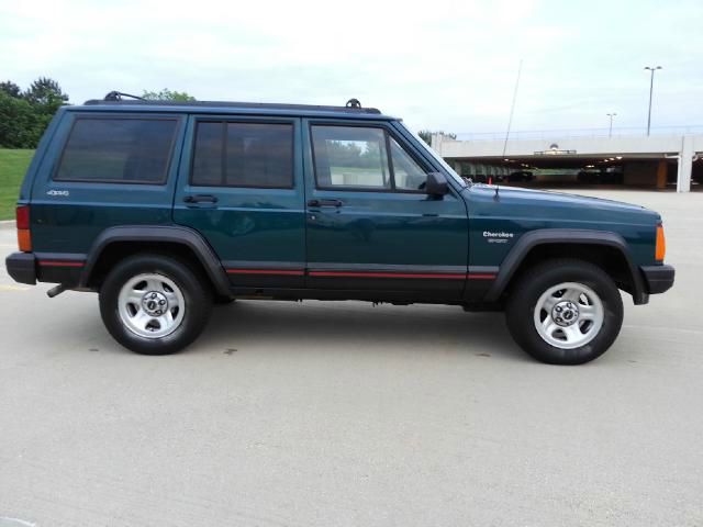 1996 Jeep Cherokee Base GLS LX