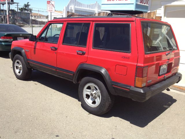 1996 Jeep Cherokee Base GLS LX