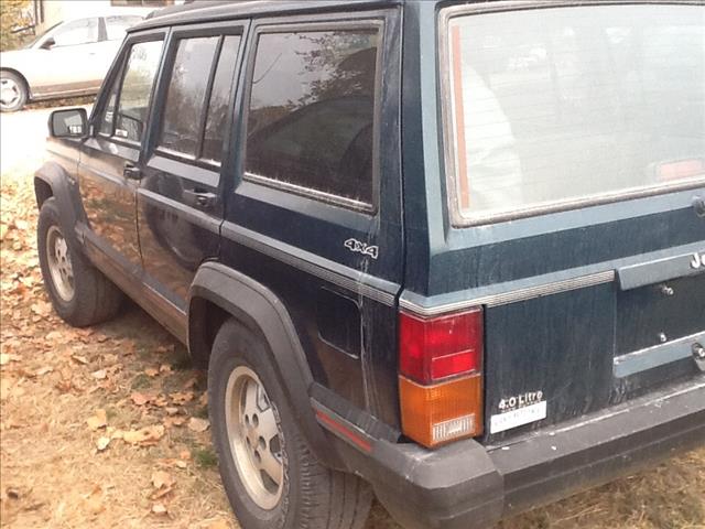 1996 Jeep Cherokee Base GLS LX