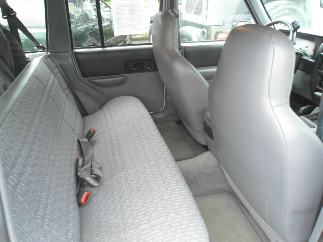 1997 Jeep Cherokee Base GLS LX