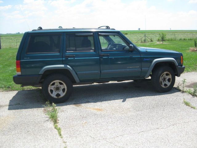 1997 Jeep Cherokee Base GLS LX