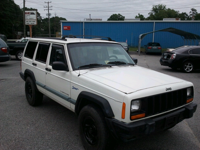 1997 Jeep Cherokee Base GLS LX