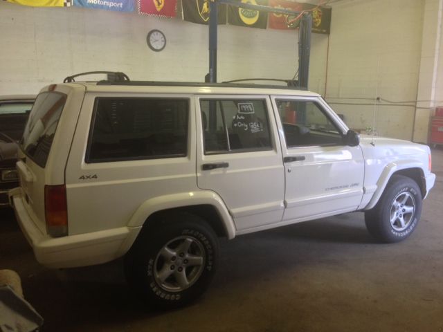 1998 Jeep Cherokee Base GLS LX