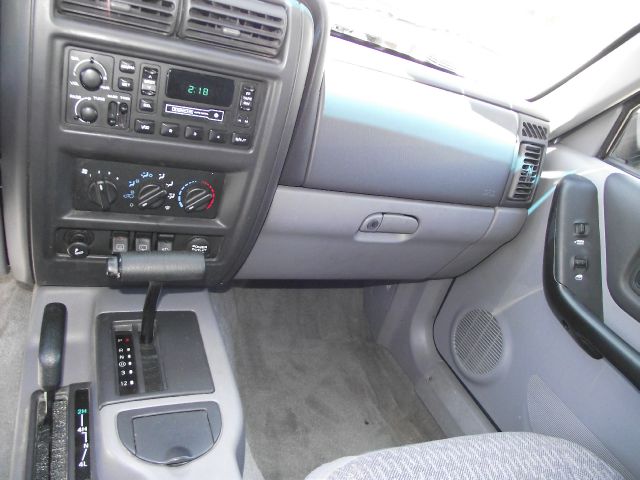 1998 Jeep Cherokee Base GLS LX