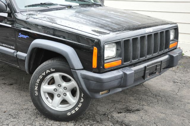 1998 Jeep Cherokee Base GLS LX