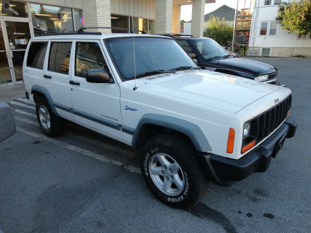 1998 Jeep Cherokee Base GLS LX
