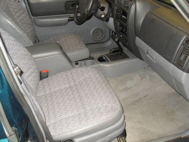 1998 Jeep Cherokee Base GLS LX