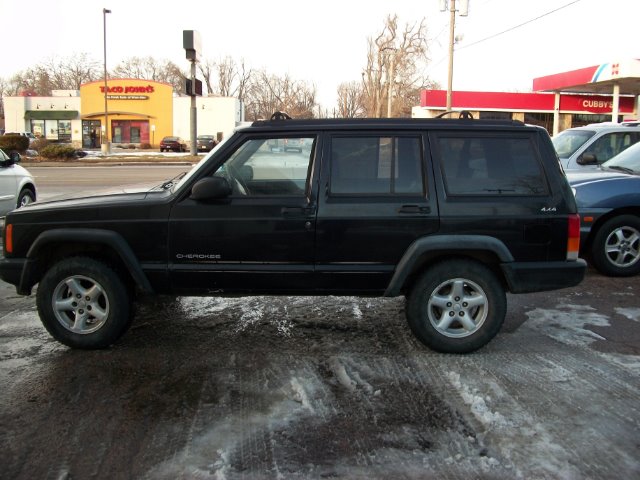 1998 Jeep Cherokee Base GLS LX