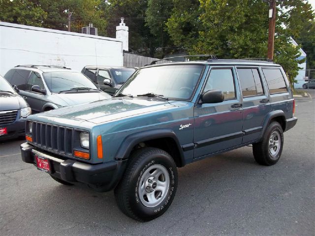 1998 Jeep Cherokee Base GLS LX