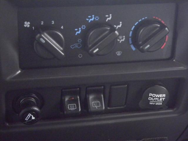 1999 Jeep Cherokee Crew-short-slt-6.6l Diesel-4wd-6 CD