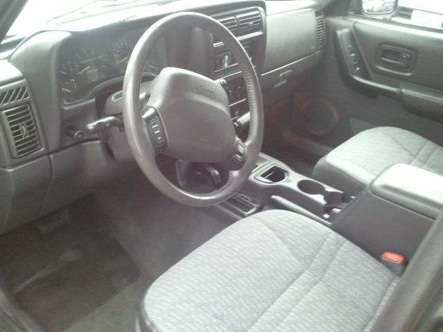 1999 Jeep Cherokee Base GLS LX