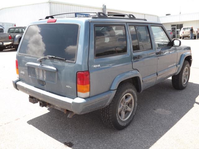 1999 Jeep Cherokee Touring 4WD
