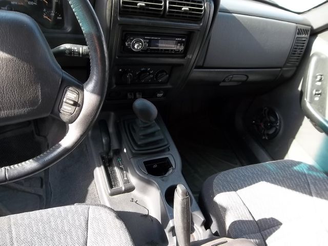 1999 Jeep Cherokee Base GLS LX