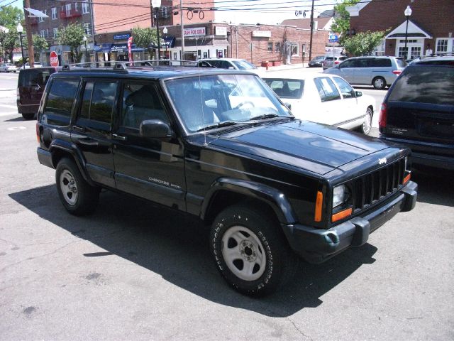 1999 Jeep Cherokee Base GLS LX