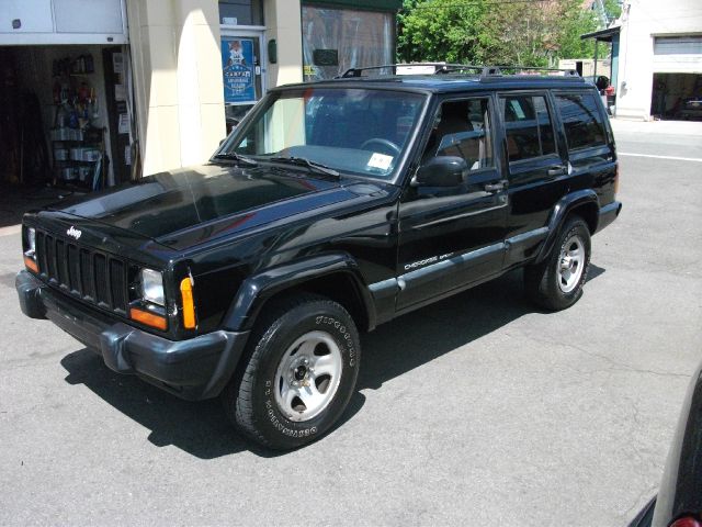 1999 Jeep Cherokee Base GLS LX