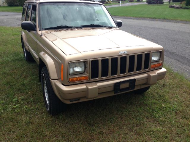 1999 Jeep Cherokee SLT 25