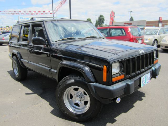 1999 Jeep Cherokee Base GLS LX