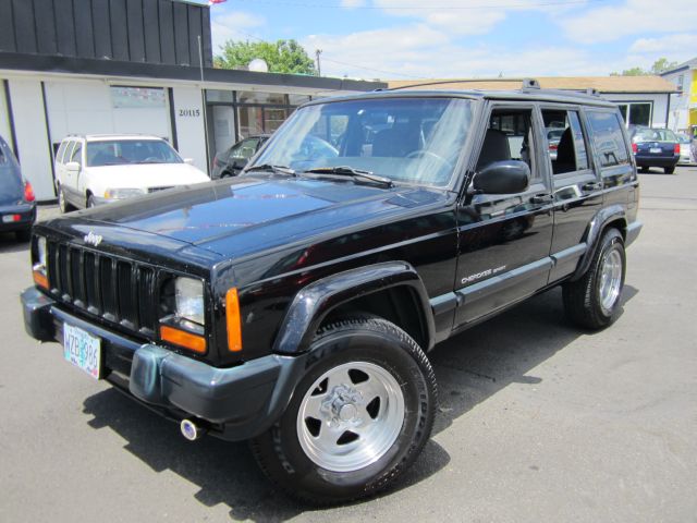 1999 Jeep Cherokee Base GLS LX