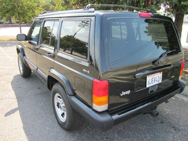 1999 Jeep Cherokee Base GLS LX