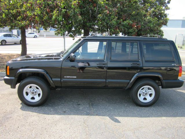 1999 Jeep Cherokee Base GLS LX