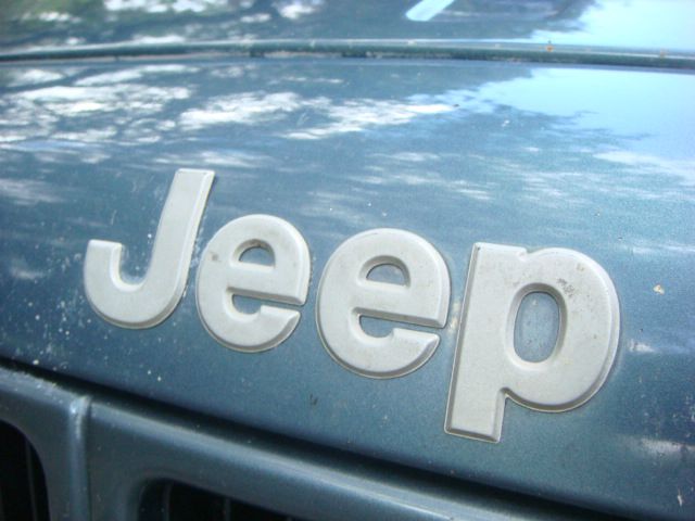 1999 Jeep Cherokee Base GLS LX