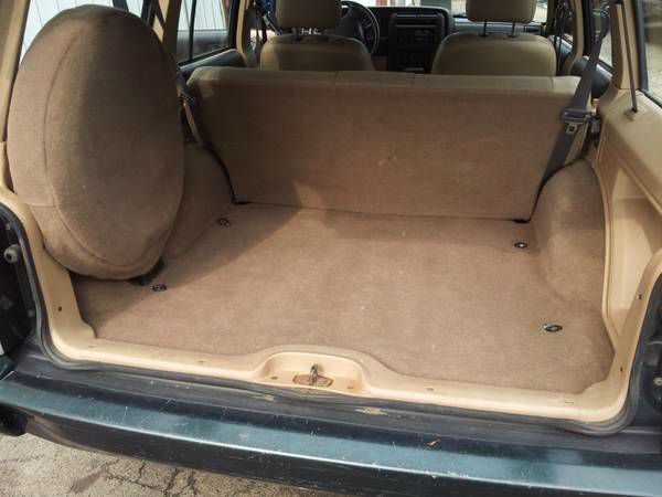 1999 Jeep Cherokee Base GLS LX