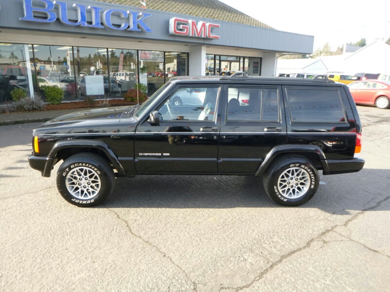 1999 Jeep Cherokee SLT 25