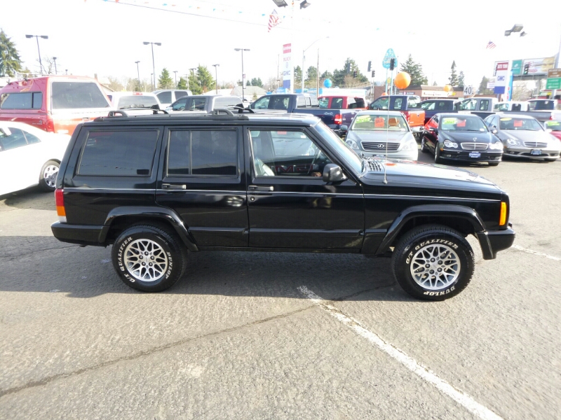 1999 Jeep Cherokee SLT 25