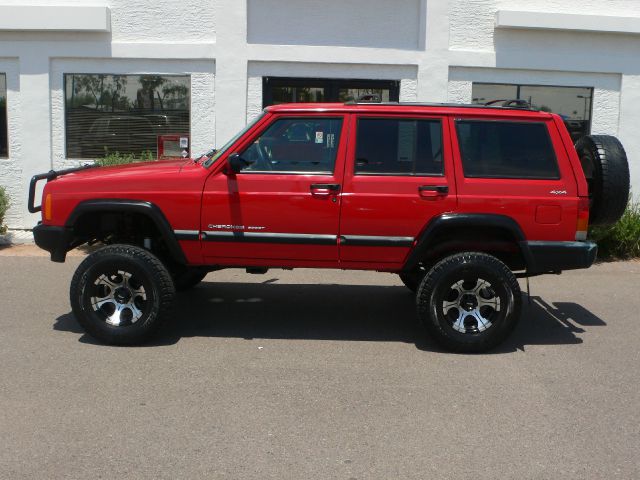 2000 Jeep Cherokee Base GLS LX