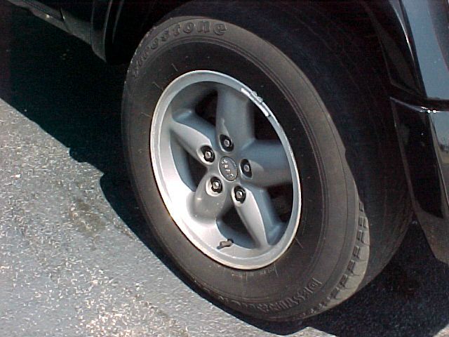 2000 Jeep Cherokee Base GLS LX