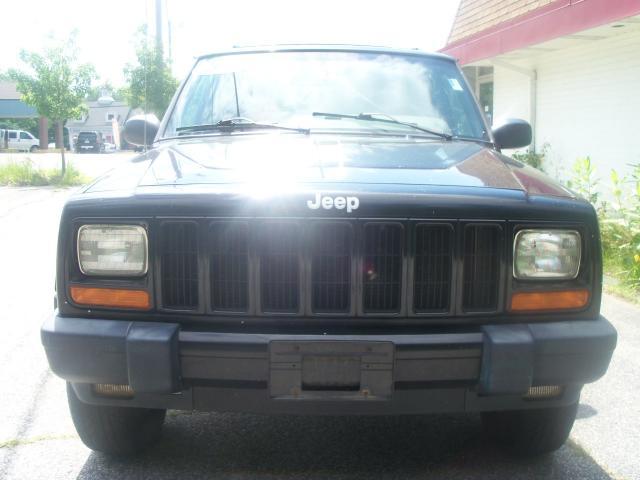 2000 Jeep Cherokee Base GLS LX