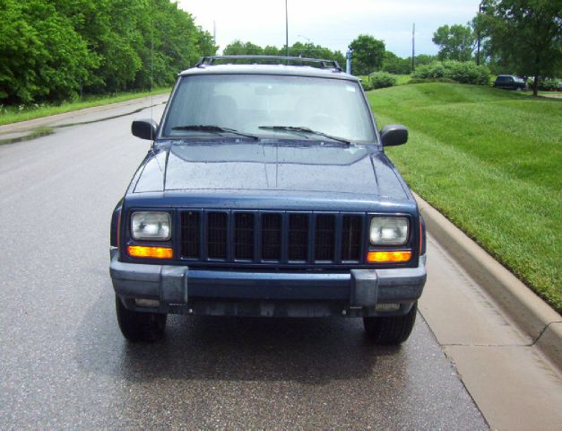 2000 Jeep Cherokee Base GLS LX