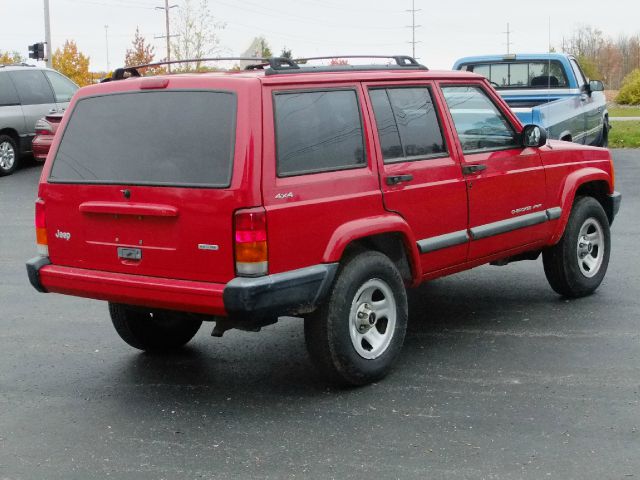 2000 Jeep Cherokee Base GLS LX