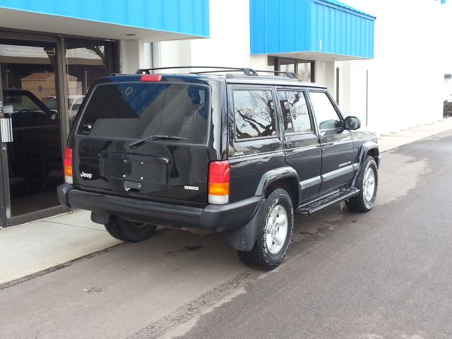 2000 Jeep Cherokee Base GLS LX