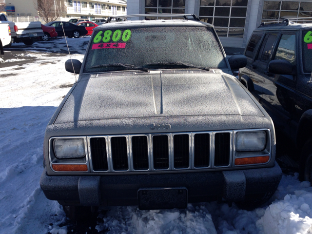2000 Jeep Cherokee Base GLS LX
