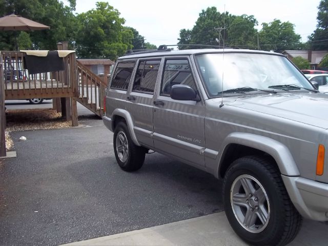 2000 Jeep Cherokee LTHR TRIM