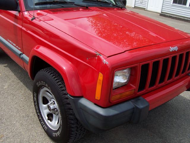 2000 Jeep Cherokee Base GLS LX