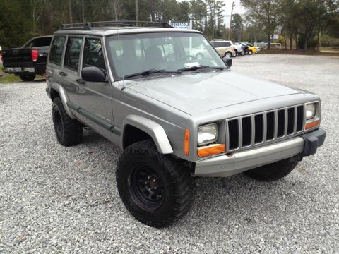 2000 Jeep Cherokee Base GLS LX