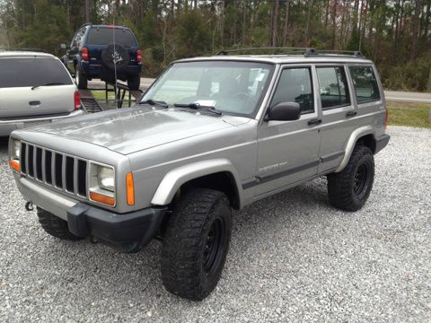 2000 Jeep Cherokee Base GLS LX