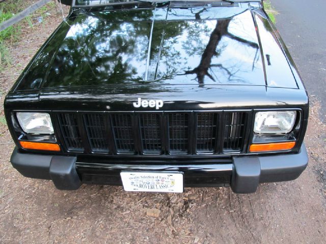 2000 Jeep Cherokee Base GLS LX