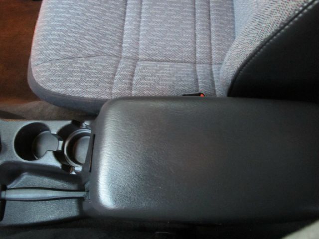 2000 Jeep Cherokee Base GLS LX